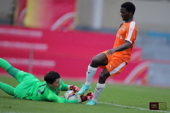 特姆瓦2023赛季狂轰51球助力武汉女足包揽三冠 转