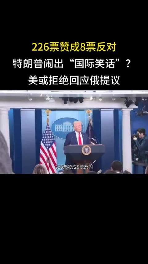 登哥单节14分3助攻引爆全场 欧文哈登三分惊艳