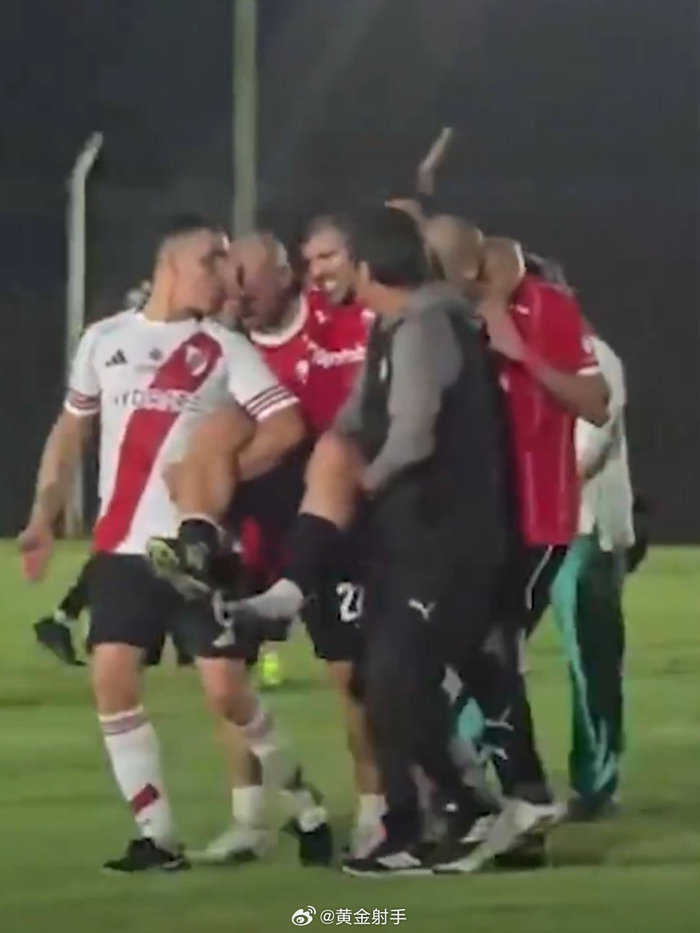 阿圭罗业余赛突遭肌腱断裂 需手术治疗