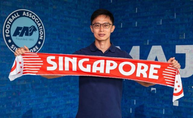 国足赴新加坡热身赛：报恩之旅与复仇之战