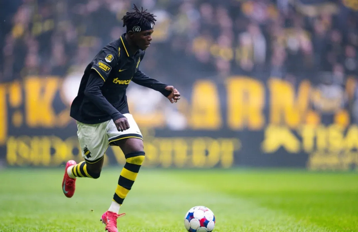 曼联瞄准琼阿梅尼 曼城门将引热议 利物浦引援目